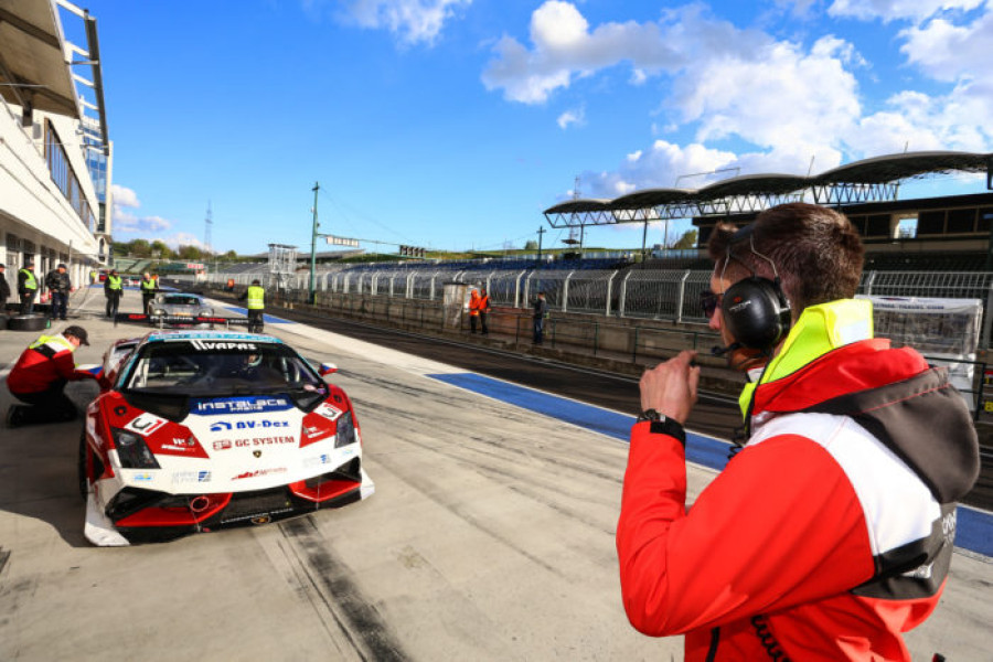 Mičánek Motorsport se úspěšně vrátil do šampionátu FIA CEZ