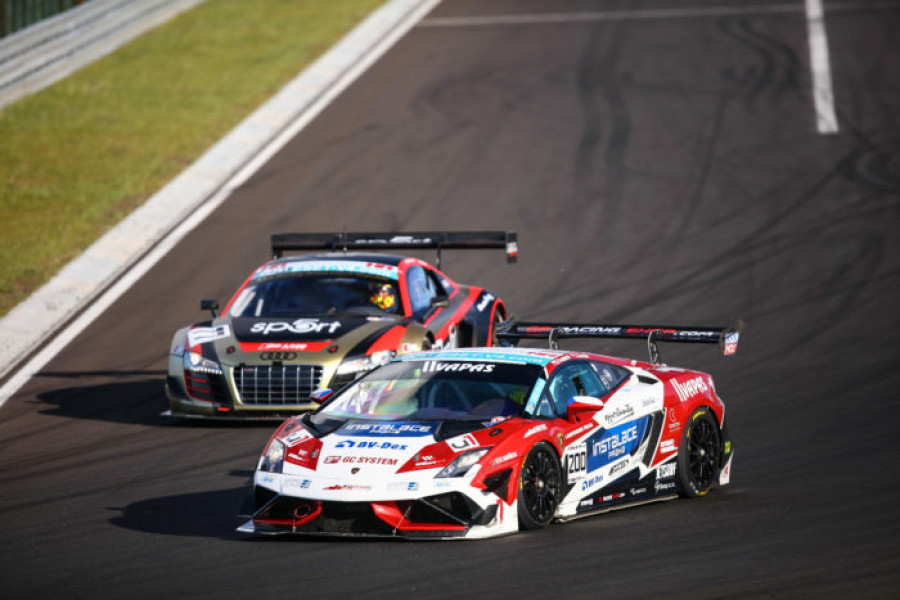 Mičánek Motorsport se úspěšně vrátil do šampionátu FIA CEZ