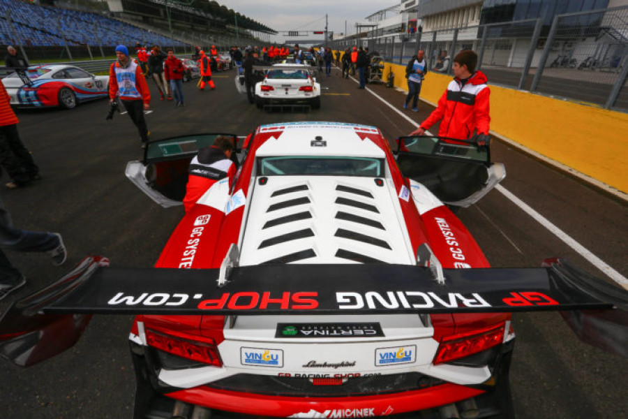 Mičánek Motorsport se úspěšně vrátil do šampionátu FIA CEZ